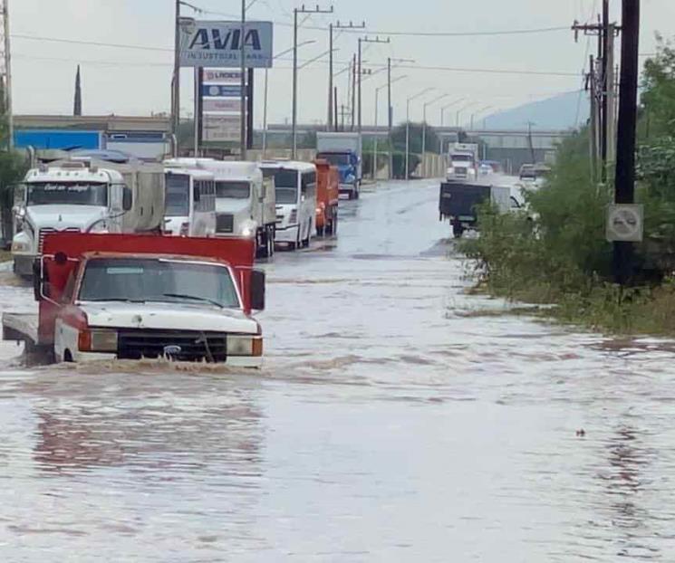 Ocasiona lluvia matutina inundaciones en SC