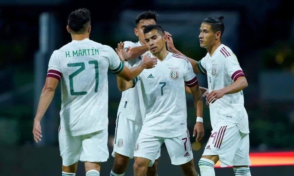 México derrotó 3-0 a Guatemala en su primer partido del 2020
