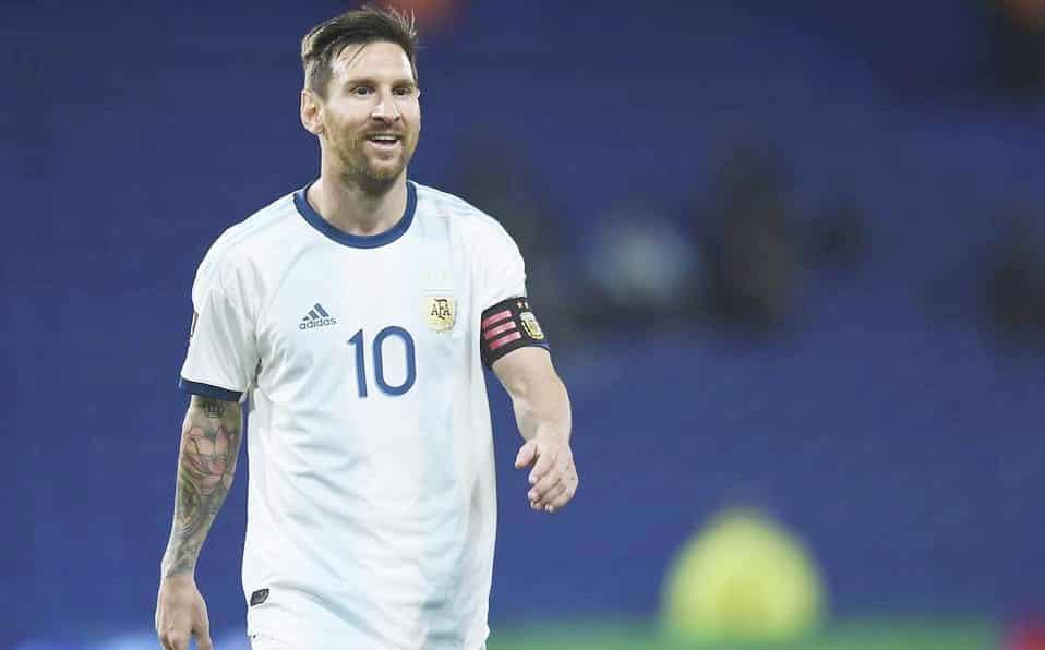 Messi da triunfo a Argentina