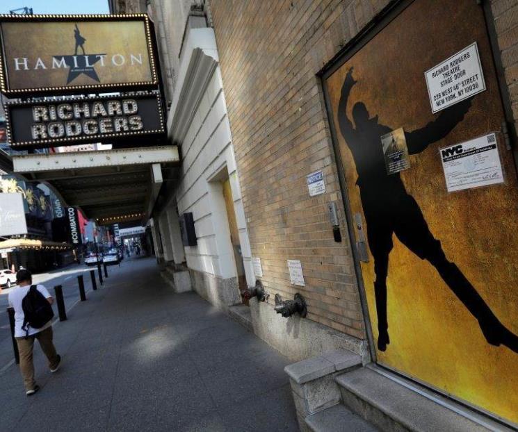 Teatros de Broadway seguirán cerrados hasta mayo de 2021