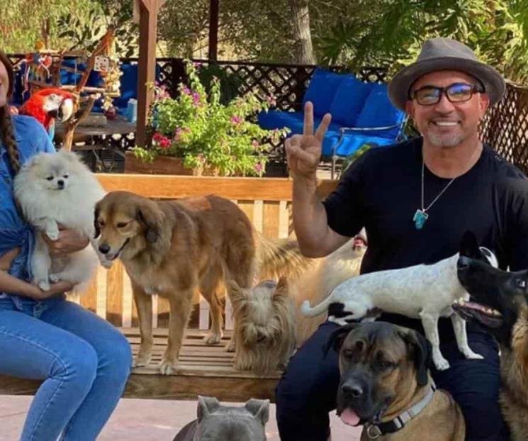 César Millán le echa los perros a Yanet García