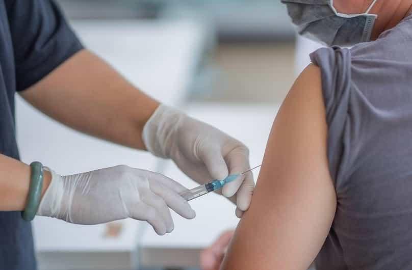 Garantizadas más de 100 millones de dosis de vacuna: Ebrard