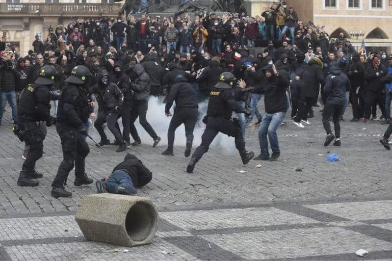 Surgen violentas protestas en Europa