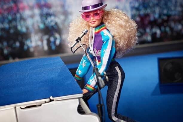 Barbie se inspira en Elton John