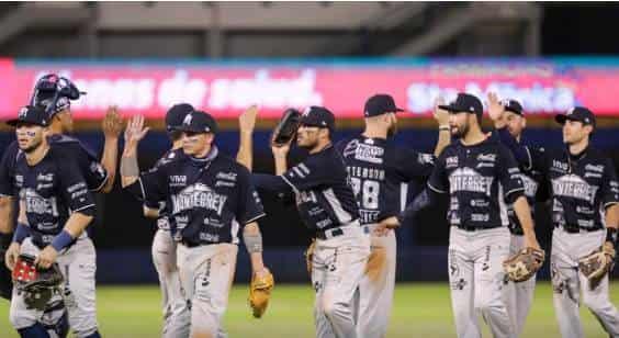 Sultanes barren a Mexicali