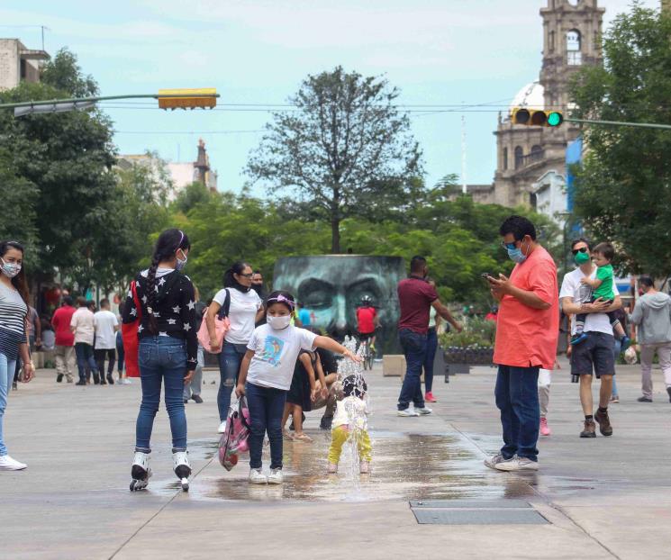 Descartan toque de queda y sanciones en México ante repunte
