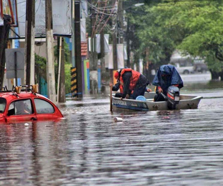 Está Villahermosa, otra vez bajo el agua por la lluvia