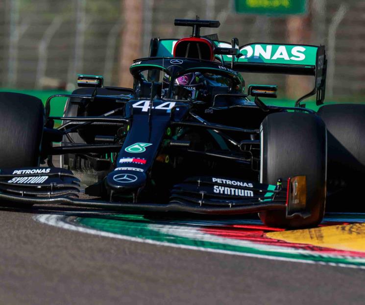 Lewis Hamilton gana en Imola