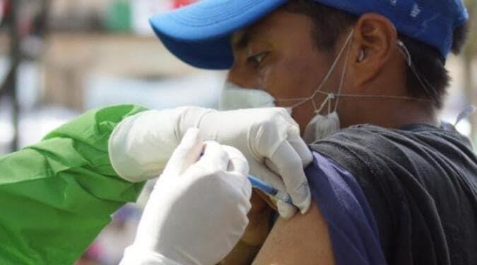 Inicia México pruebas con vacuna china