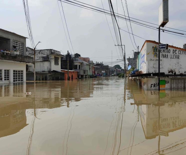 Suman 22 muertos por lluvias de Eta