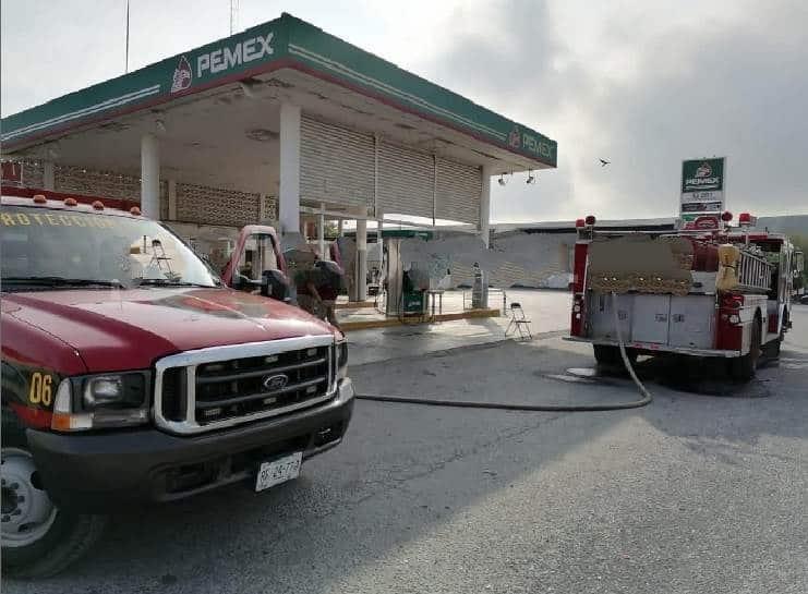 Causa alarma incendio en estación de gasolina