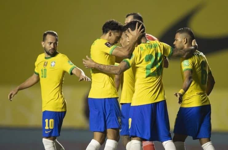 Brasil buscará seguir de líder ante Uruguay