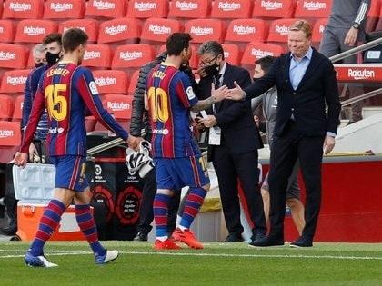Koeman crítica a la prensa por cuestionamientos a Messi