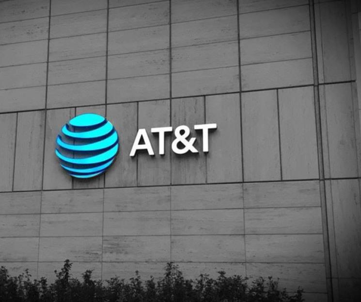 AT&T reporta disminución de 71% de quejas en sus servicios