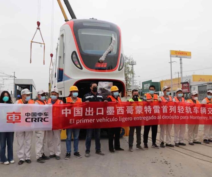 Presenta Metrorrey vagones chinos