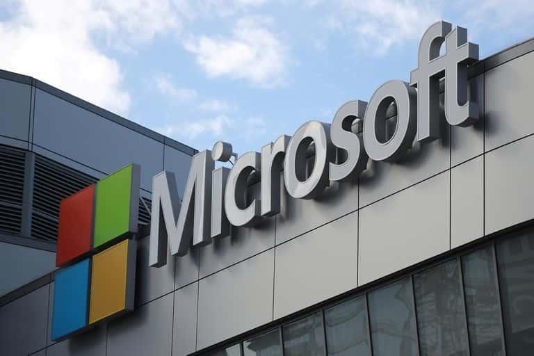 Admite Microsoft que ‘hackers’ vieron su código fuente