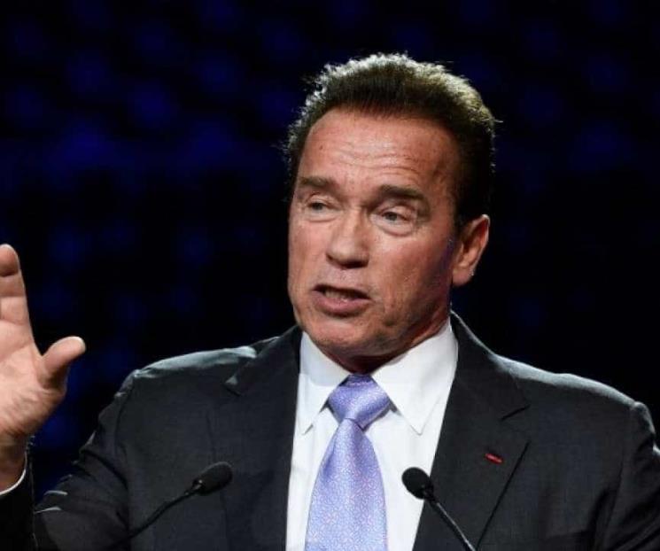Schwarzenegger dice que Trump es un líder fallido