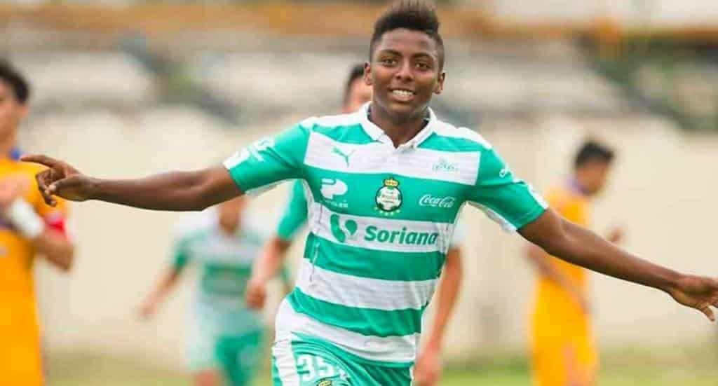 Santos registra a jugador que provocó muerte de 2 personas