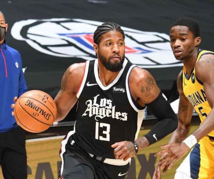 Clippers no cede terreno, vence a Pacers 129-96