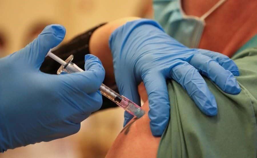 Cancelan miles de citas de vacunación en EU