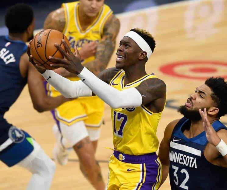 Lakers aplasta a Wolves