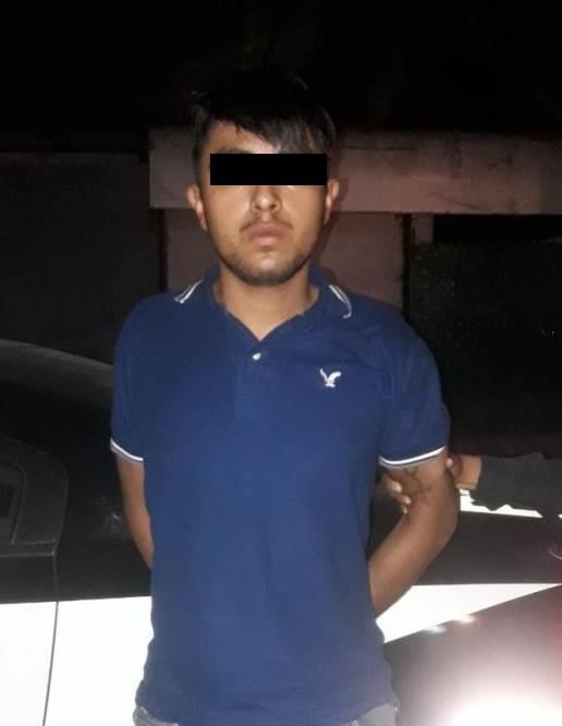 Arrestan a joven por agredir a policías en Colonia Hidalgo