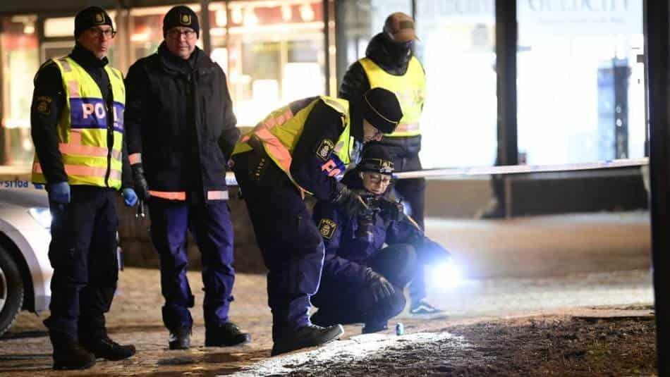Deja ocho heridos posible  ataque terrorista en Suecia