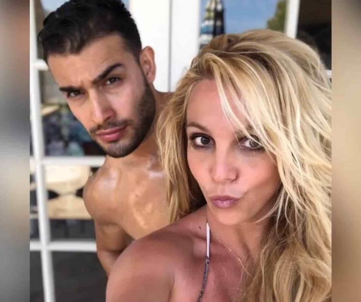 Novio de Britney Spears deja ver sus deseos de ser papá