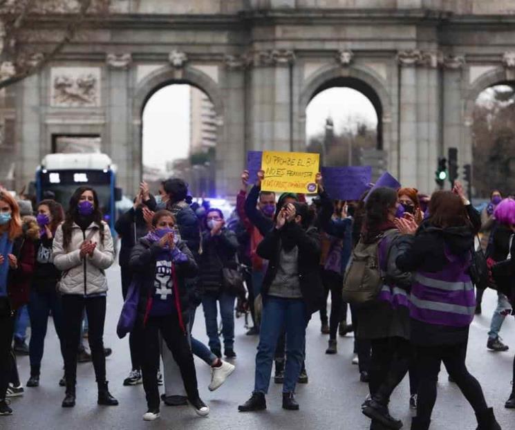 Feministas marchan en Madrid