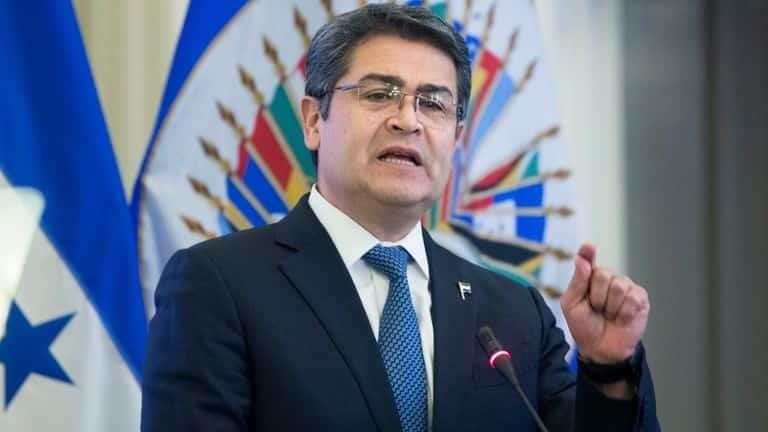 Presidente hondureños afirma que cargos son falsos