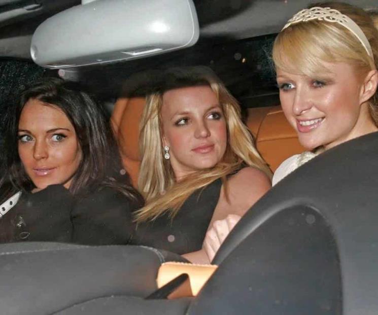 Paris revela verdad sobre fotografía con Britney y Lindsay