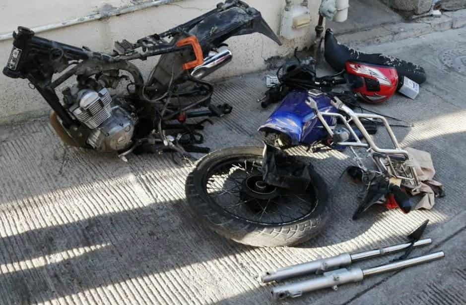 Desmantelaban una motocicleta con reporte de robo