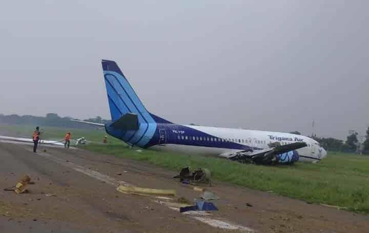 Aterriza de emergencia un Boeing 737 de carga en Indonesia