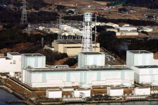 Central nuclear de Japón sufre daños menores tras sismo