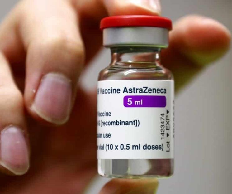Hong Kong pausa  vacuna de Pfizer