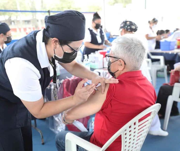 Llevará Monterrey vacunación a asilos de ancianos