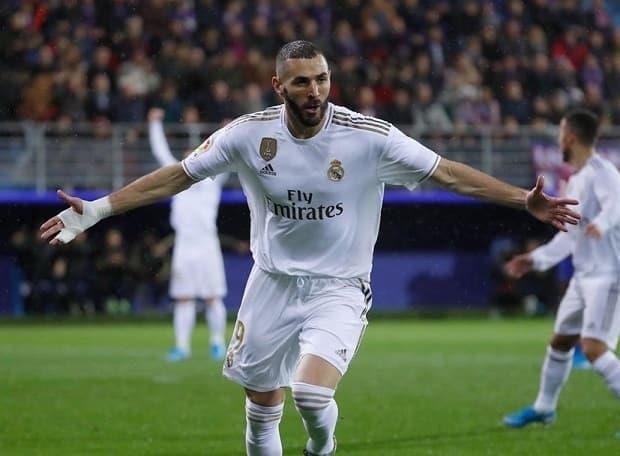 Benzema renovaría con el Madrid hasta el 2023