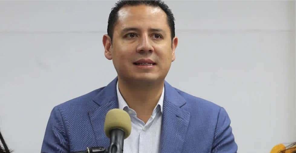 PRD presenta queja contra López Obrador ante INE