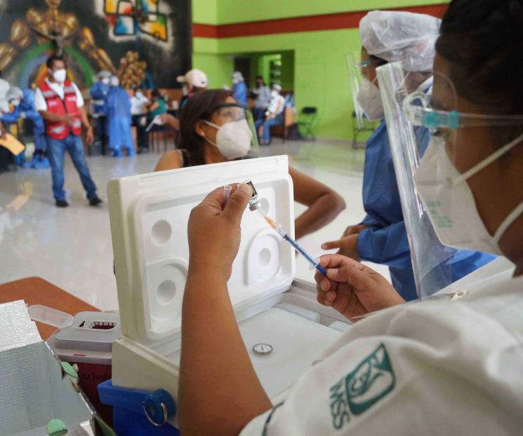 Rechazan vacuna antiCovid 2 municipios de la Mixteca