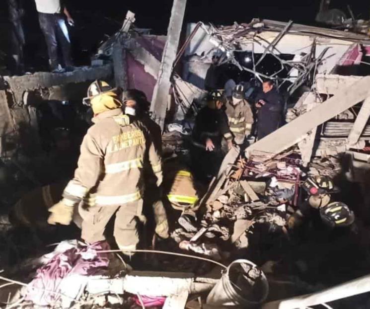 Explosión deja 2 muertos en Tlalnepantla