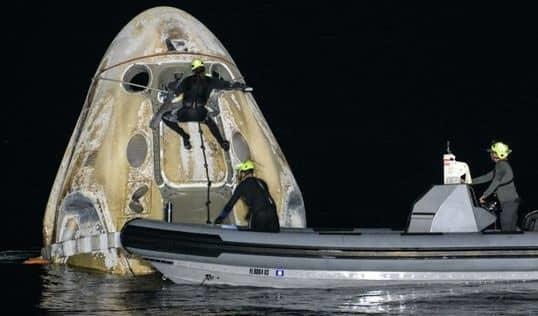 Primera misión operativa de SpaceX regresa a la Tierra