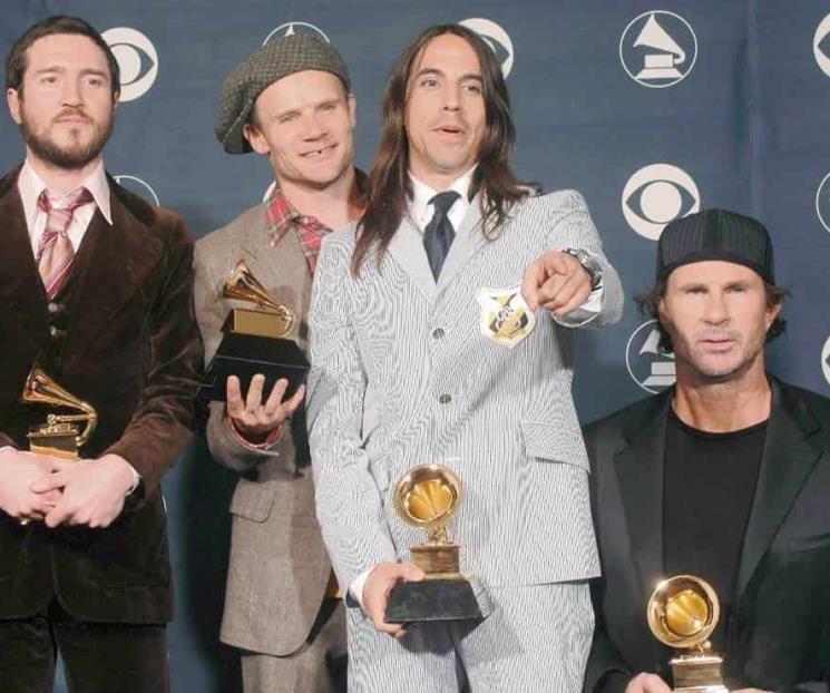 Red Hot Chili Peppers venden su catálogo por 140 mdd
