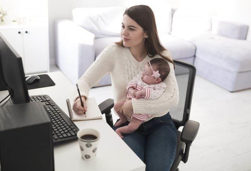 Será flexibilidad laboral clave para las madres trabajadoras