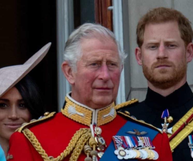 Harry y Meghan fuera si Carlos de Gales recorta familia real