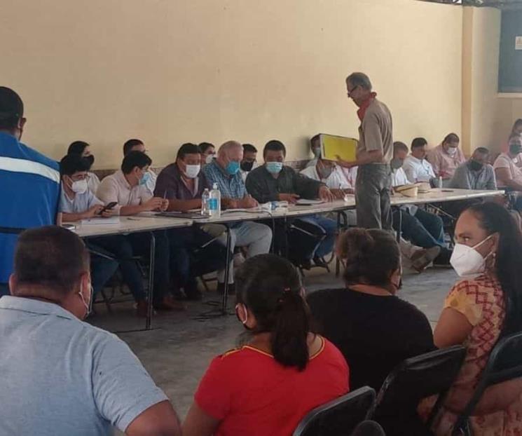 Campesinos de Oaxaca piden ser socios del Interoceánico