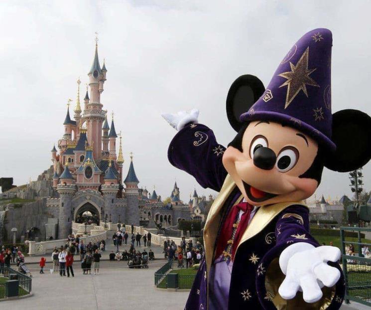 Reabrirá Disneyland París