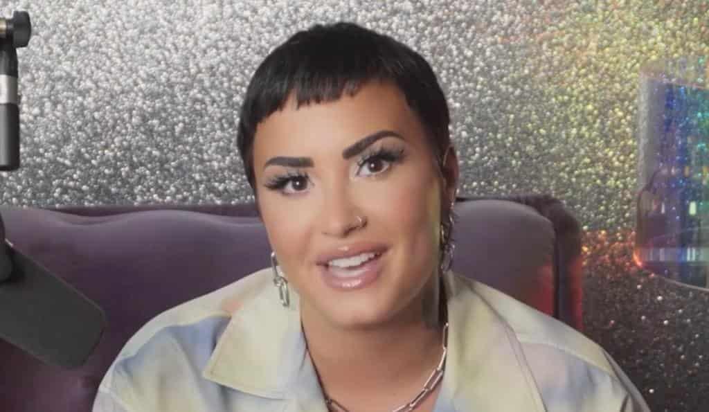 Demi Lovato se asume como de género no binario