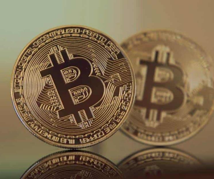 Lo que sabemos del derrumbe al valor de Bitcoin