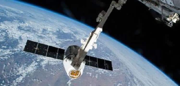 Aplaza China misión para estación espacial