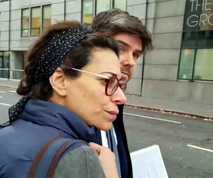 Aplazan audiencia de Karime Macías en Londres hasta octubre